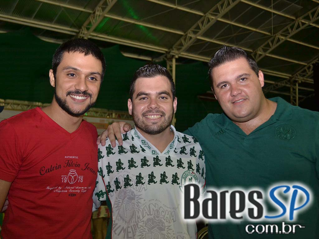 Mr Catra se apresentou no ensaio da Mancha Verde para o Carnaval 2013 Mr Catra se apresentou no ensaio da Mancha Verde para o Carnaval 2013